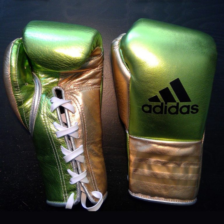 A short history of boxing gloves