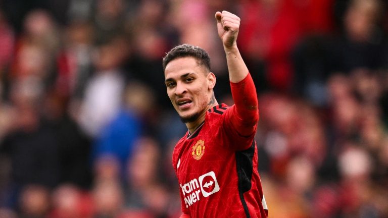 Antony lined up for reunion with Cristiano Ronaldo as Al-Nassr launch transfer swoop for Man Utd flop after missing out on Raphinha