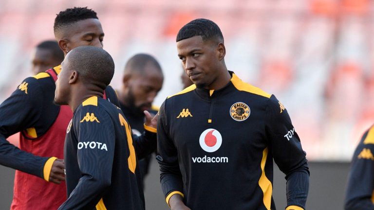 Kaizer Chiefs' Dortley sends Dove & Ditlhokwe warning – 'Left centre-back is my preferred position'