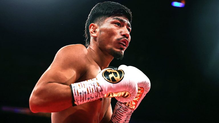 Manny Robles wants more determination from Sultan Zaurbek and to bring out the “dog in him”