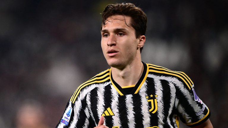 Federico Chiesa set for shock cut-price Barcelona transfer with Juventus desperate to shift winger