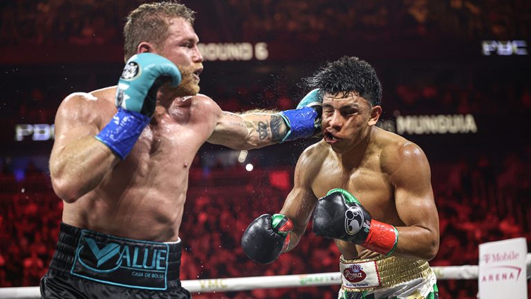 BN Verdict: Alvarez tames Munguia to remind him who’s boss