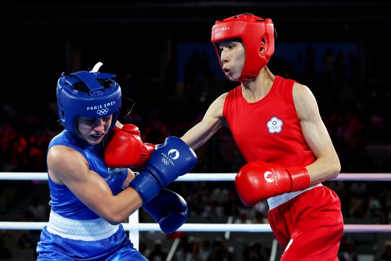 Lin Yu-ting wins Olympic gold at featherweight