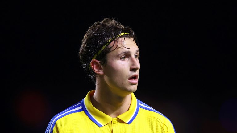 USMNT star Brenden Aaronson turns jeers into cheers! How American midfielder overcame ‘a lot of nerves’ in ‘tough’ situation at Leeds