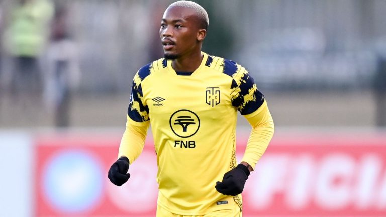 'Mayo wanted to go to Kaizer Chiefs but…' – How Amakhosi missed out on Bafana Bafana striker