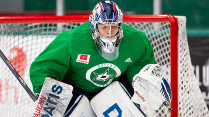 Stars goalie prospect Tiefensee 'on a good path' with guidance from Bishop